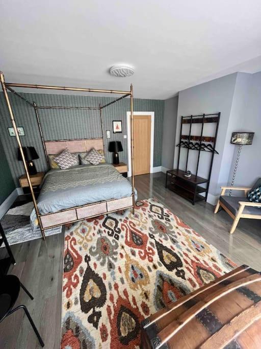 Spacious Semi-Detached Southsea House, Free Parking On Drive 朴次茅斯 外观 照片