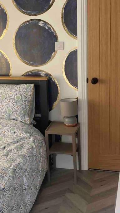 Spacious Semi-Detached Southsea House, Free Parking On Drive 朴次茅斯 外观 照片